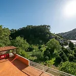 Refugio Entre O Pomar E O Rio Douro * Raiva