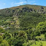 Refugio Entre O Pomar E O Rio Douro *