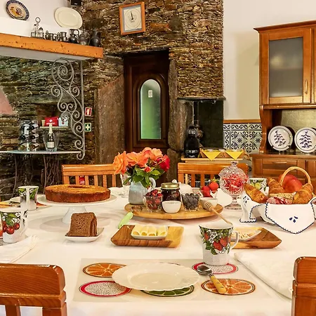 Refugio Entre O Pomar E O Rio Douro ヴィラ *