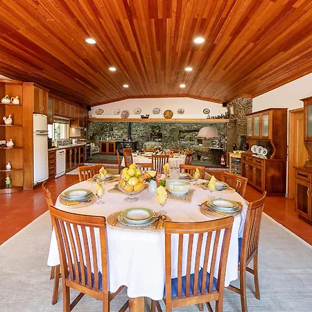 Refugio Entre O Pomar E O Rio Douro