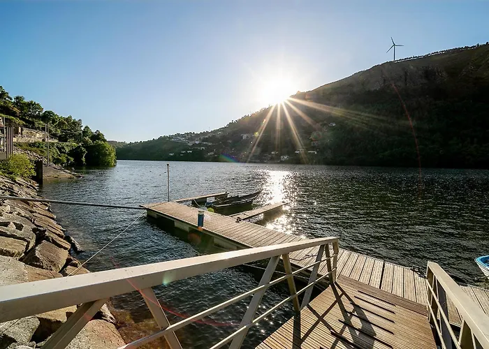 Villa Refugio Entre O Pomar E O Rio Douro Raiva