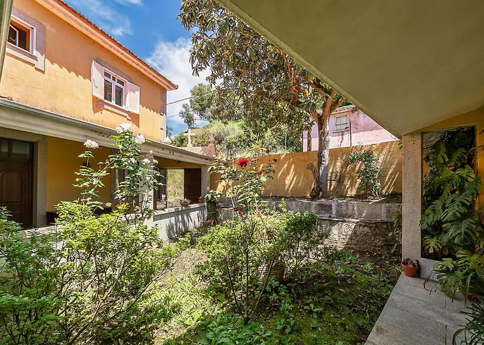 Refugio Entre O Pomar E O Rio Douro