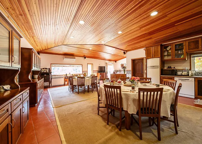 Refugio Entre O Pomar E O Rio Douro