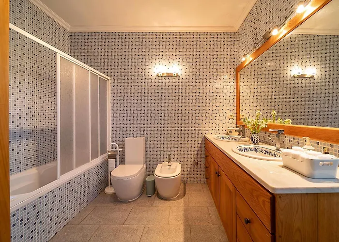 Refugio Entre O Pomar E O Rio Douro