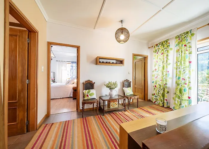 Refugio Entre O Pomar E O Rio Douro * Raiva